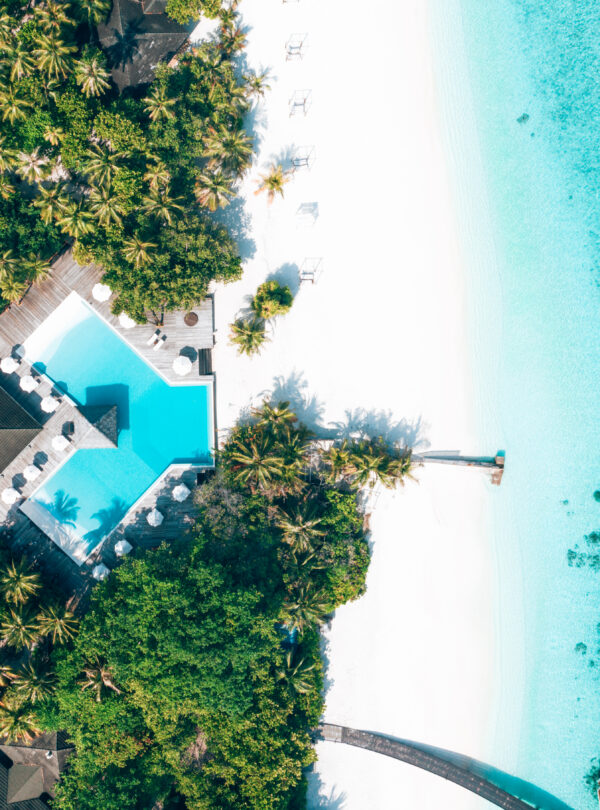 Adaaran Select Meedhupparu Premium All Inclusive – Swimming Pool